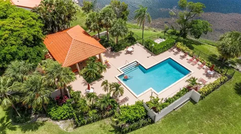 405 Liberty Court Deerfield Beach FL 33442