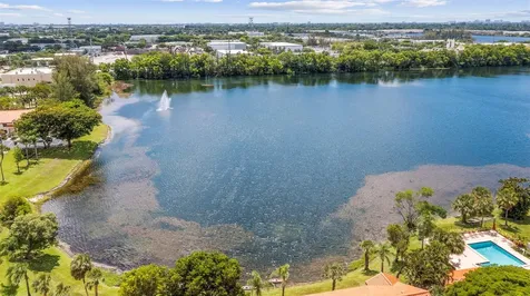 405 Liberty Court Deerfield Beach FL 33442