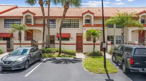 405 Liberty Court Deerfield Beach FL 33442