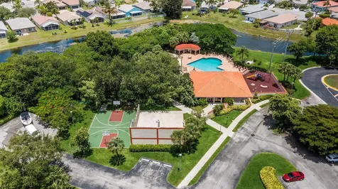 405 Liberty Court Deerfield Beach FL 33442