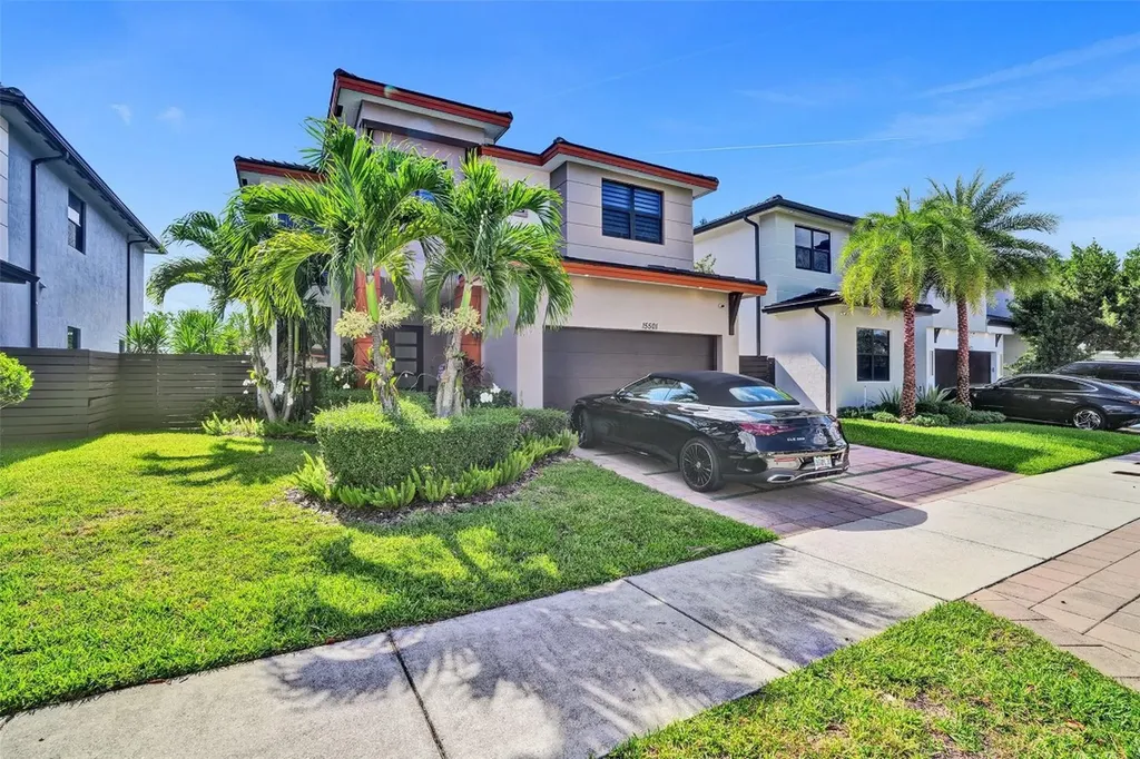 15501 NW 88th Avenue Miami Lakes FL 33018