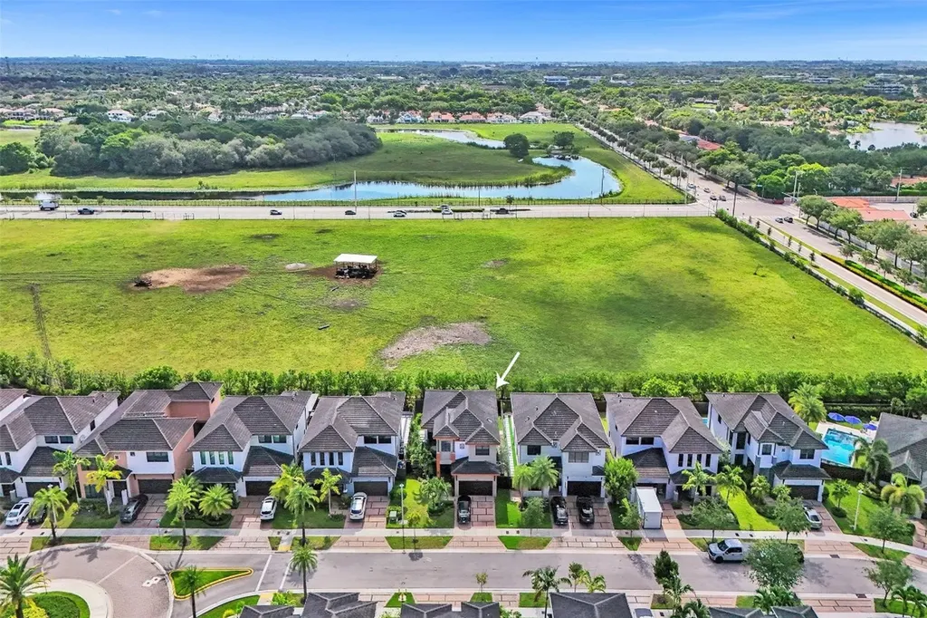 15501 NW 88th Avenue Miami Lakes FL 33018