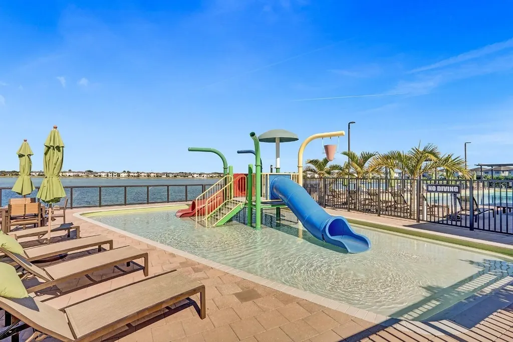 15501 NW 88th Avenue Miami Lakes FL 33018