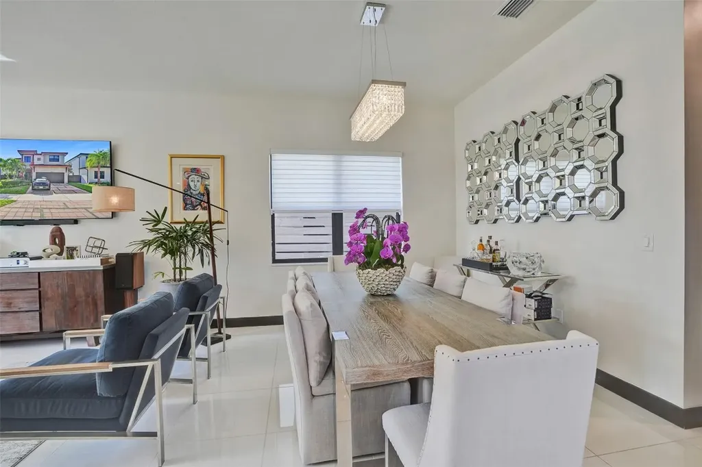 15501 NW 88th Avenue Miami Lakes FL 33018