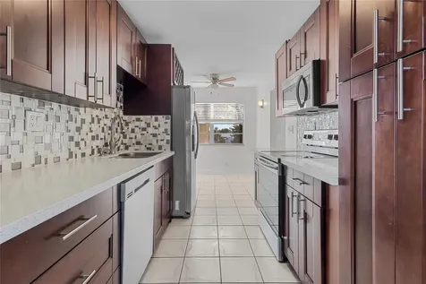 8205 NW 61st Street Tamarac FL 33321
