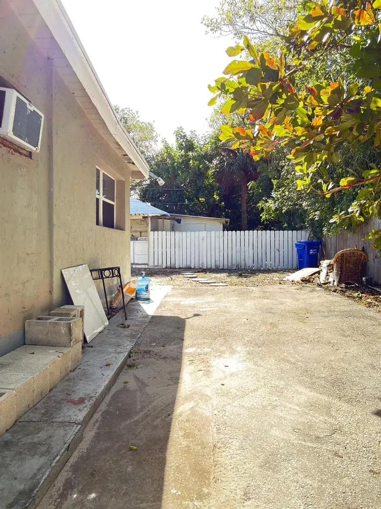 1832 NE 49th Street Pompano Beach FL 33064