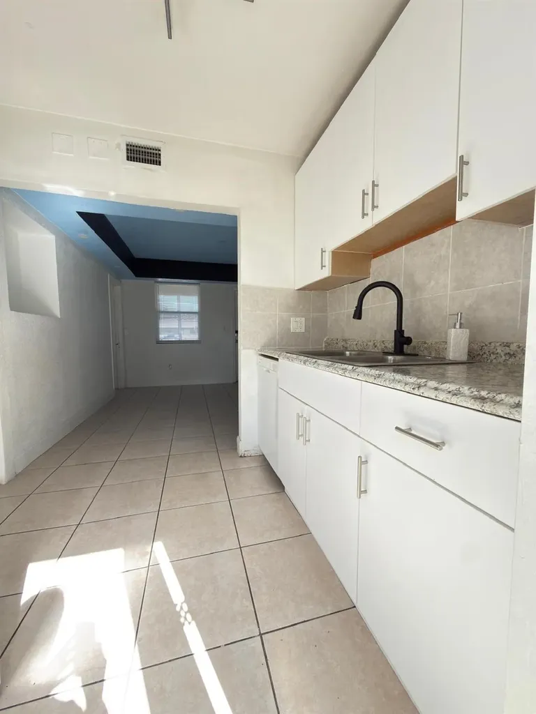 1832 NE 49th Street Pompano Beach FL 33064