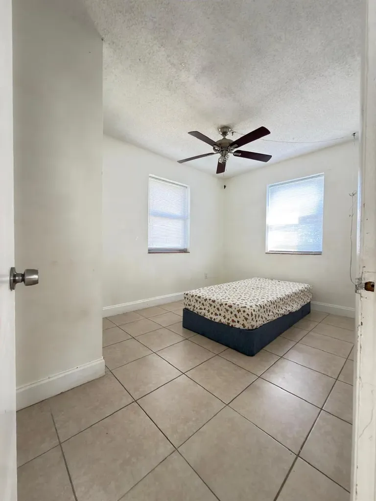 1832 NE 49th Street Pompano Beach FL 33064