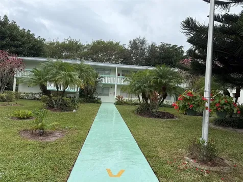 476 Tilford V Deerfield Beach FL 33440