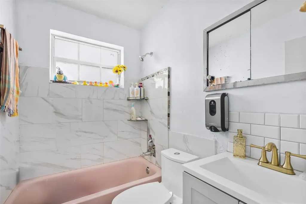 4291 NW 10th Terrace Fort Lauderdale FL 33309