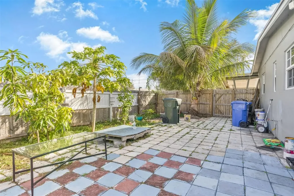 4291 NW 10th Terrace Fort Lauderdale FL 33309