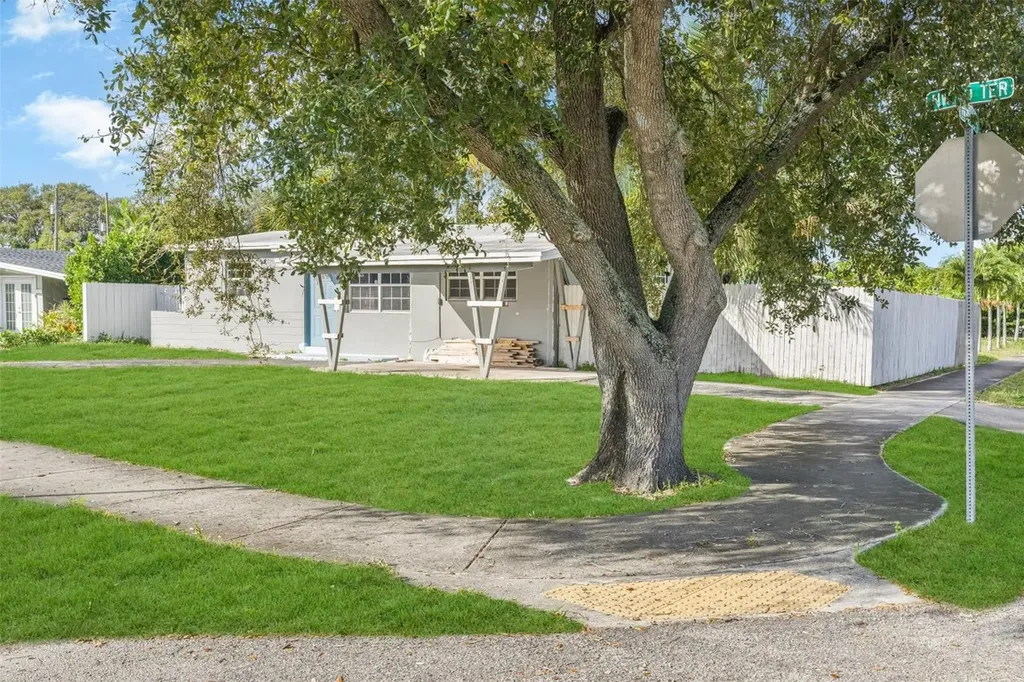 4291 NW 10th Terrace Fort Lauderdale FL 33309