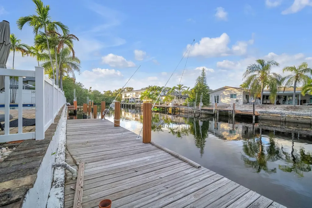 1421 NE 54th Street Fort Lauderdale FL 33334