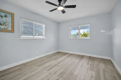 1421 NE 54th Street Fort Lauderdale FL 33334