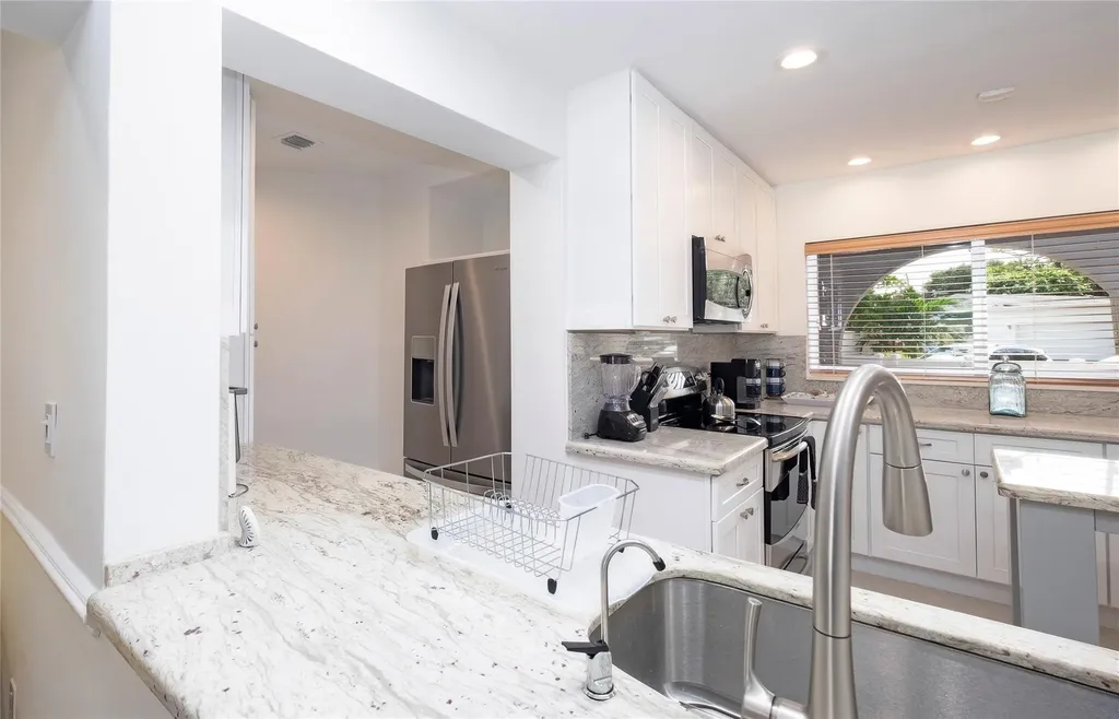 1240 SW 13th Circle Fort Lauderdale FL 33315