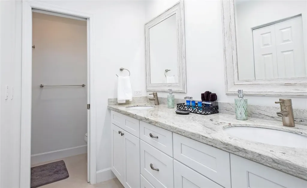 1240 SW 13th Circle Fort Lauderdale FL 33315