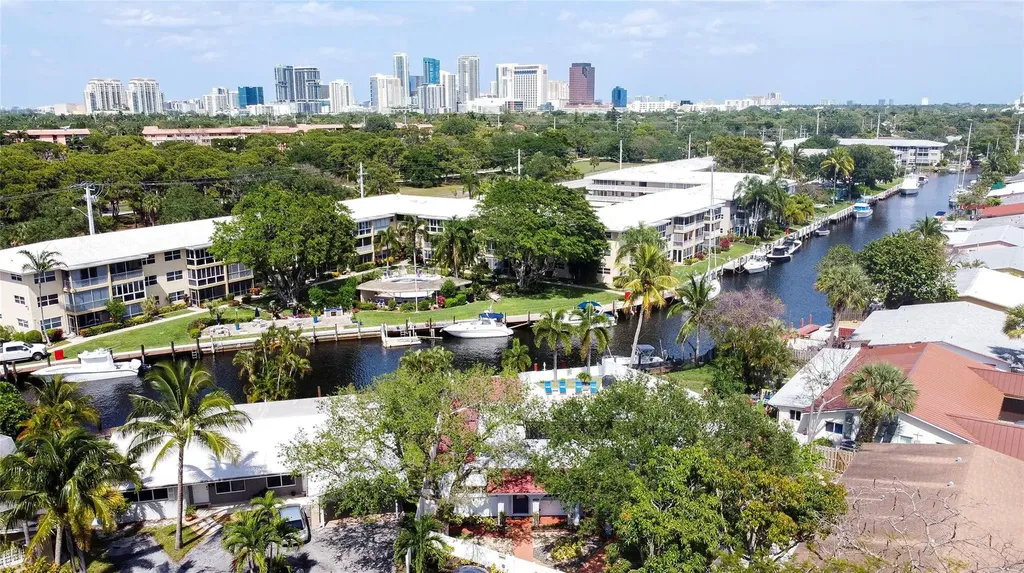 1240 SW 13th Circle Fort Lauderdale FL 33315