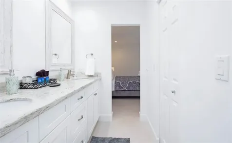 1240 SW 13th Circle Fort Lauderdale FL 33315