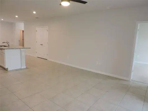 836 Persimmon Place Fort Pierce FL 34981