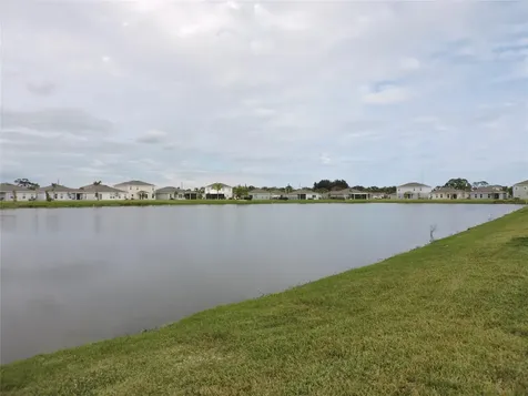 836 Persimmon Place Fort Pierce FL 34981