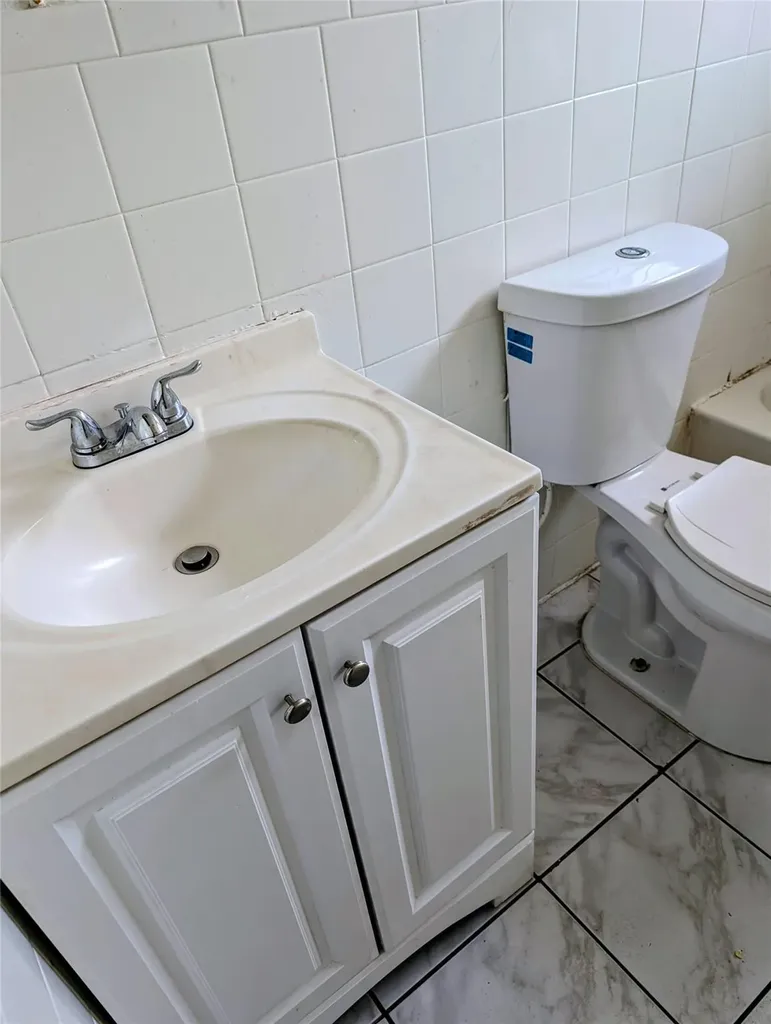 1500 NW 58th Terrace Sunrise FL 33313