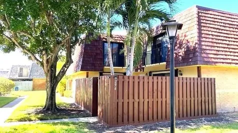 294 Arabian Road Palm Springs FL 33461