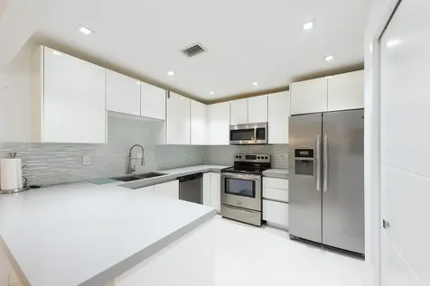 6604 SW 114th Place Miami FL 33173