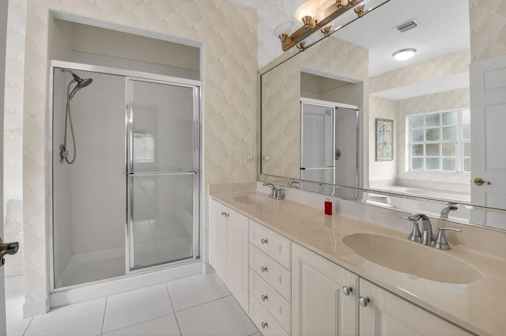 11586 Briarwood Circle Boynton Beach FL 33437