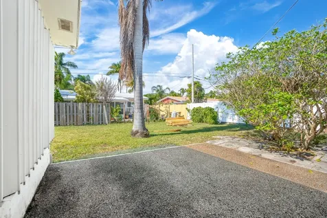 1941 NE 28th Avenue Pompano Beach FL 33062