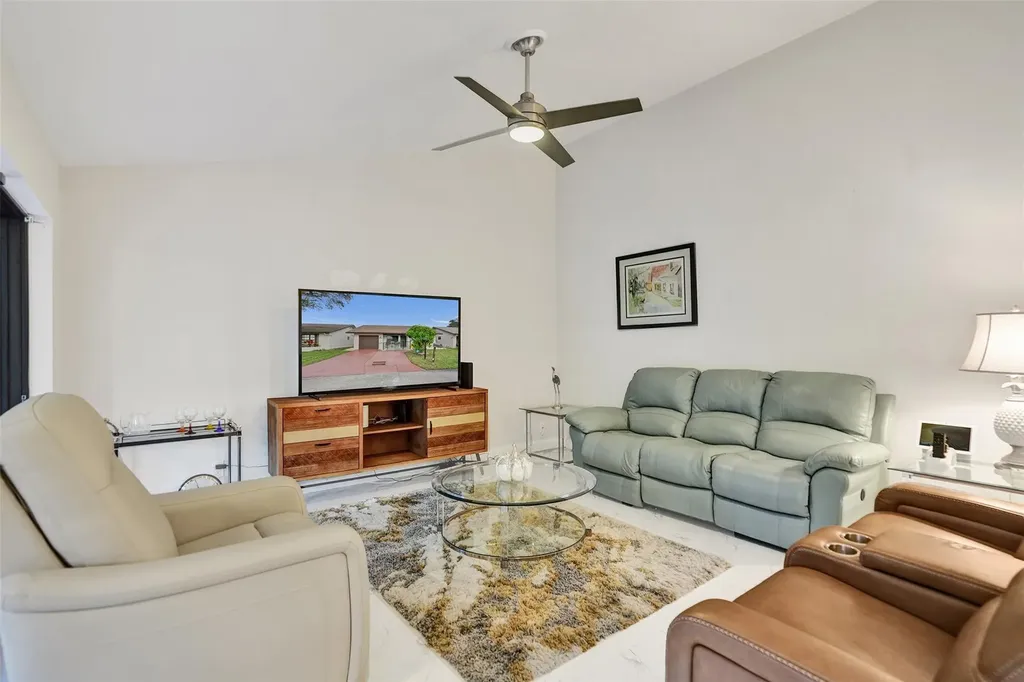 2273 SW 15th Place Deerfield Beach FL 33442