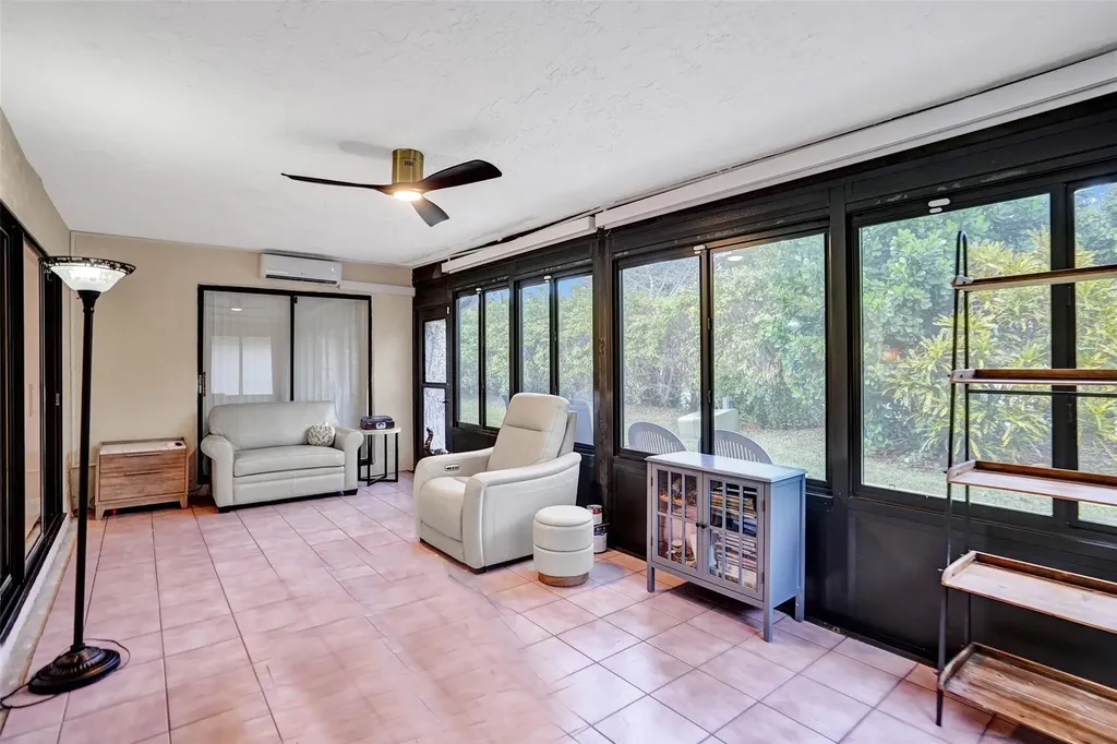 2273 SW 15th Place Deerfield Beach FL 33442
