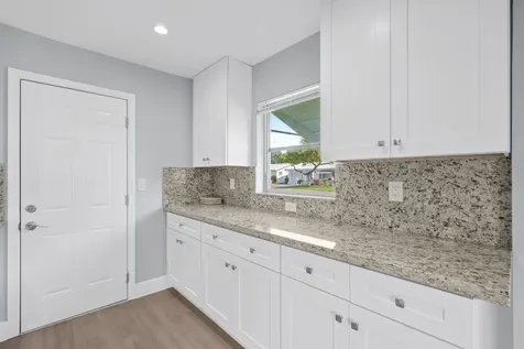 1620 NW 87th Terrace Plantation FL 33322