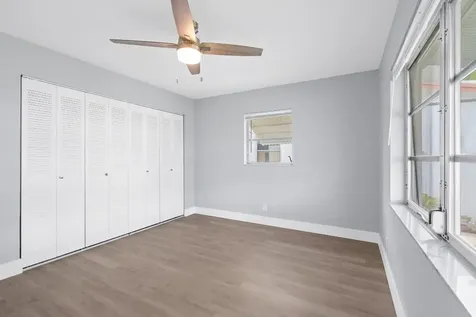 1620 NW 87th Terrace Plantation FL 33322