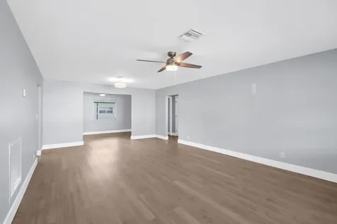 1620 NW 87th Terrace Plantation FL 33322