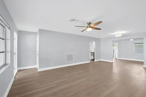 1620 NW 87th Terrace Plantation FL 33322