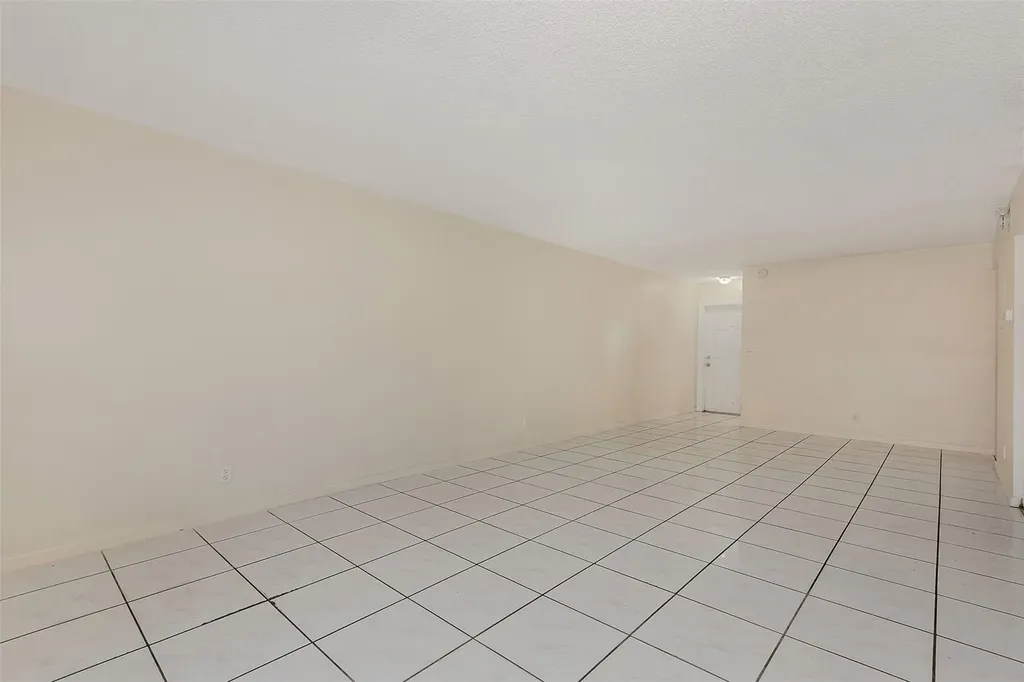 10201 NW 35th Street Coral Springs FL 33065