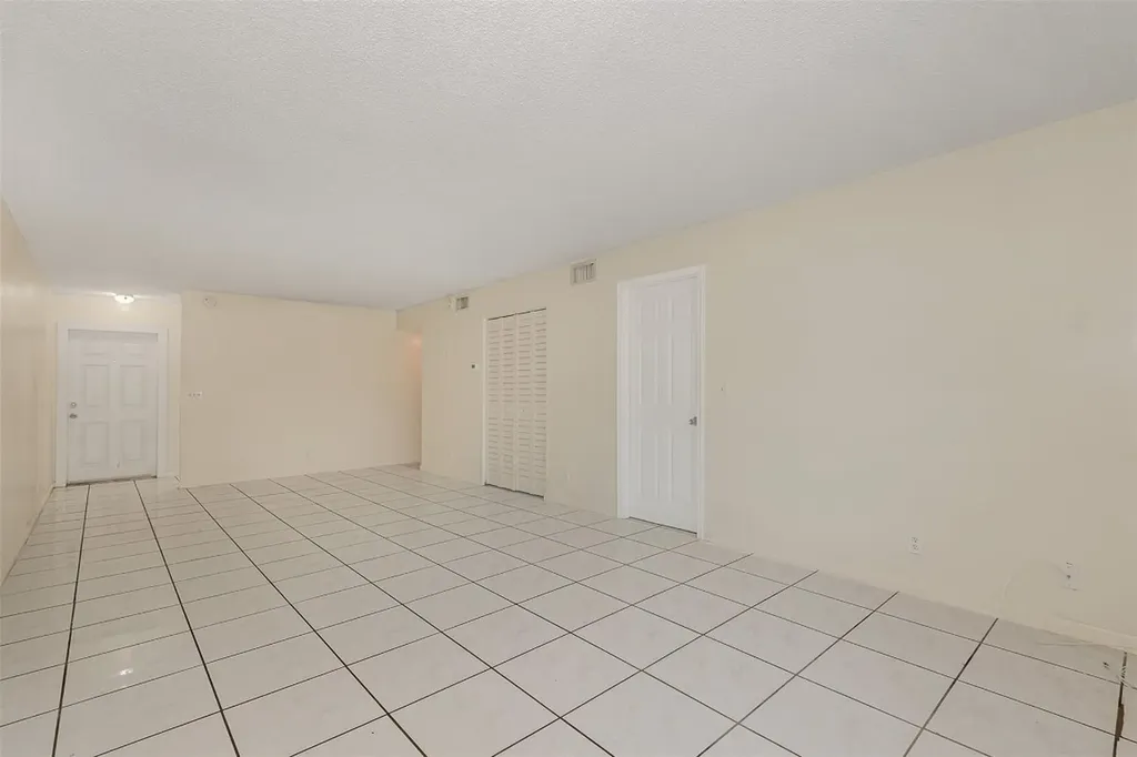 10201 NW 35th Street Coral Springs FL 33065
