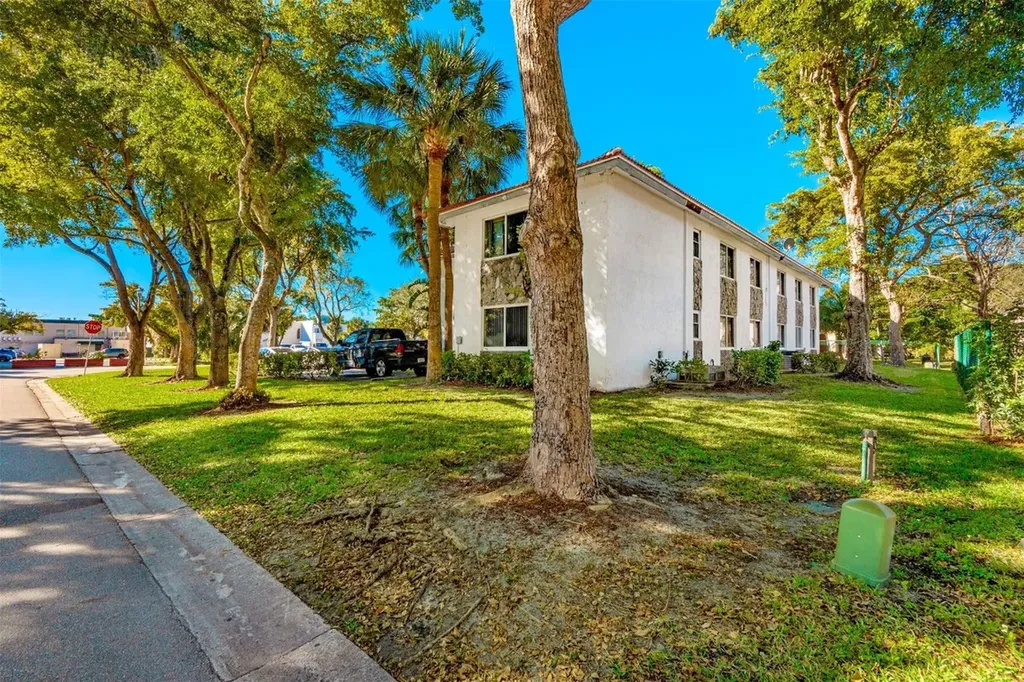 10201 NW 35th Street Coral Springs FL 33065
