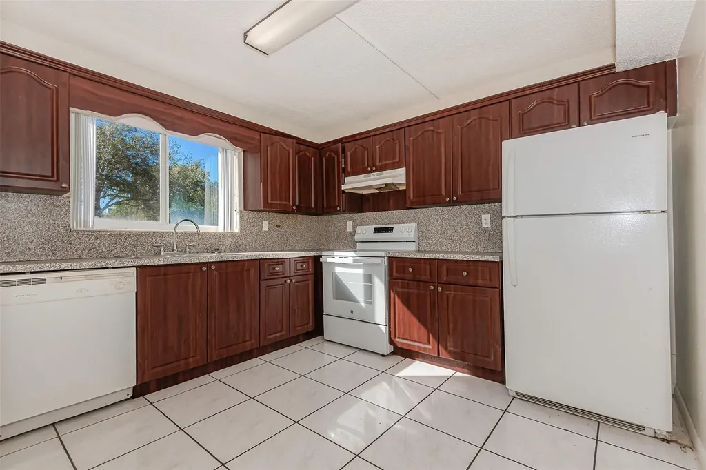 10201 NW 35th Street Coral Springs FL 33065