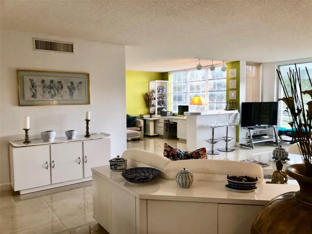 800 Cypress Grove Drive Pompano Beach FL 33069