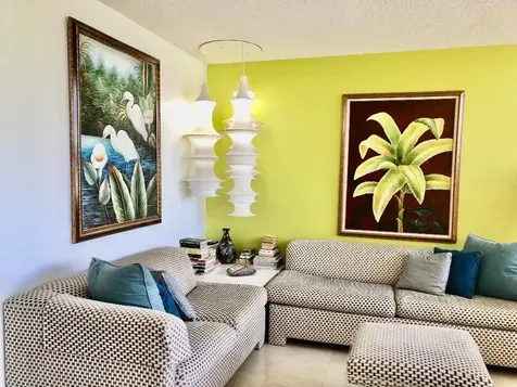 800 Cypress Grove Drive Pompano Beach FL 33069