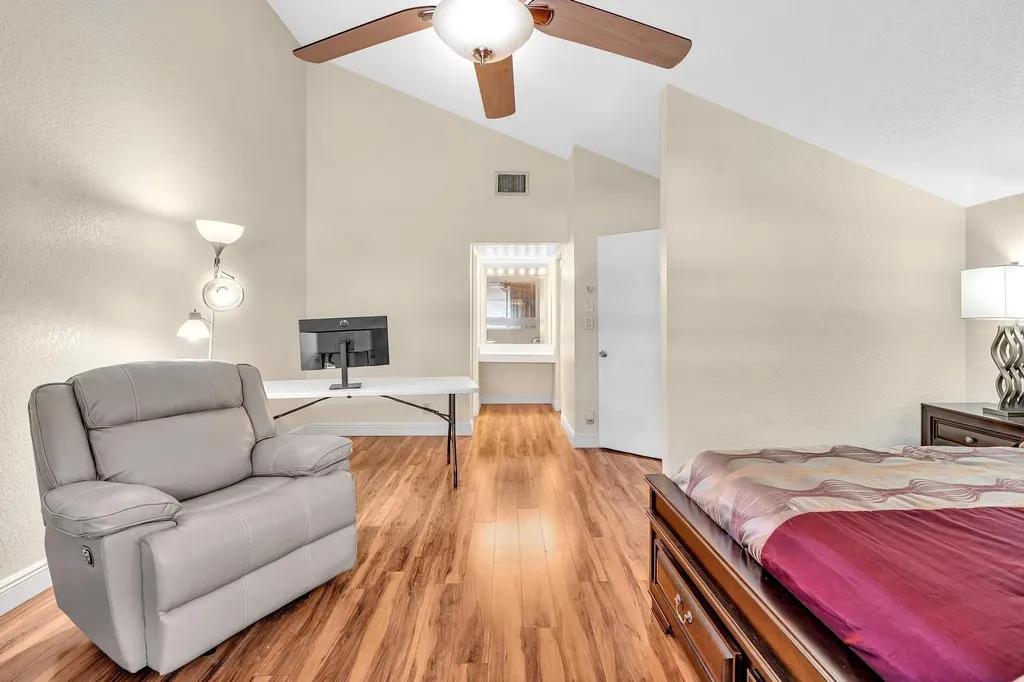 10240 NW 33rd Place Sunrise FL 33351