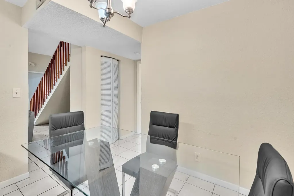 10240 NW 33rd Place Sunrise FL 33351