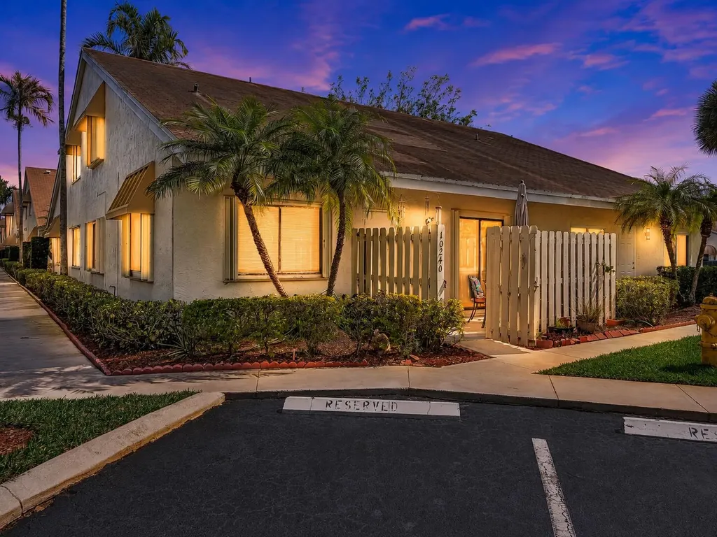 10240 NW 33rd Place Sunrise FL 33351