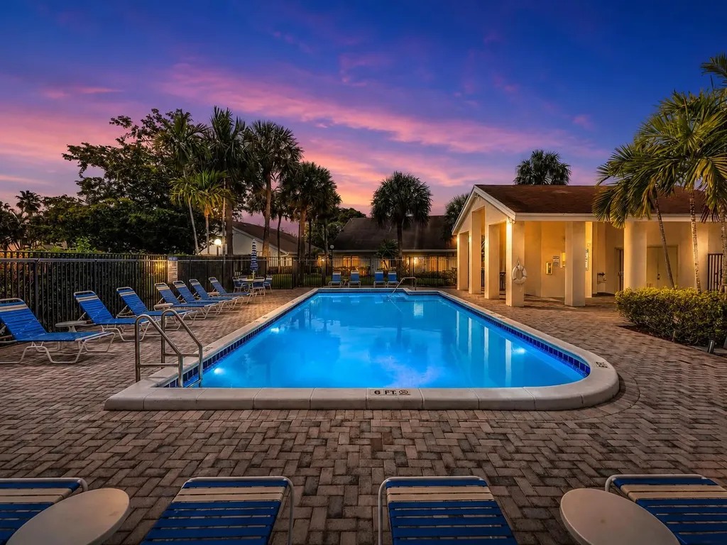 10240 NW 33rd Place Sunrise FL 33351