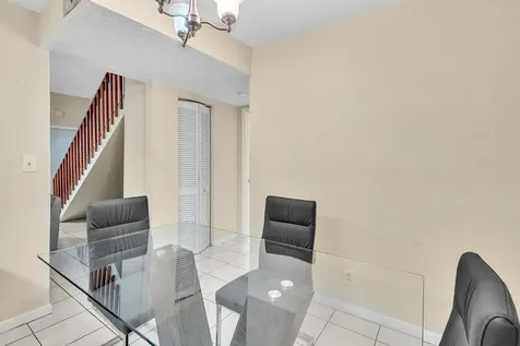 10240 NW 33rd Place Sunrise FL 33351