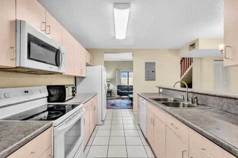 10240 NW 33rd Place Sunrise FL 33351