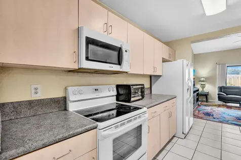 10240 NW 33rd Place Sunrise FL 33351