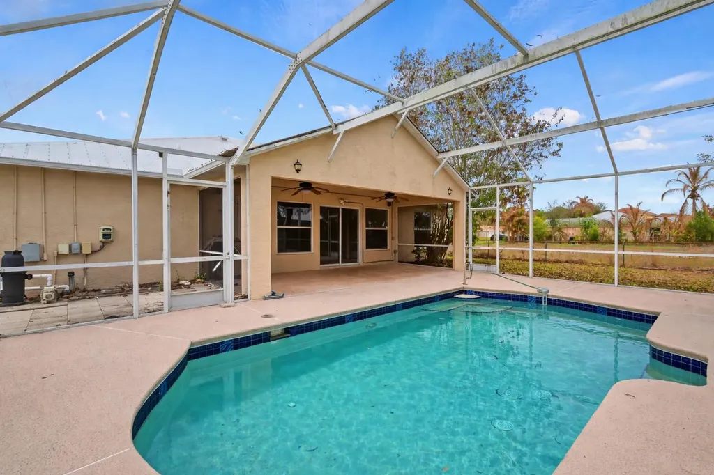 5958 NW Baynard Drive Port St Lucie FL 34986