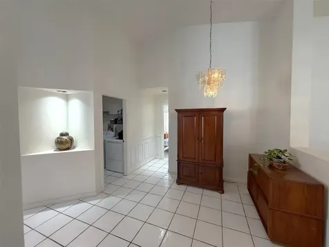 853 Sand Creek Circle Weston FL 33327
